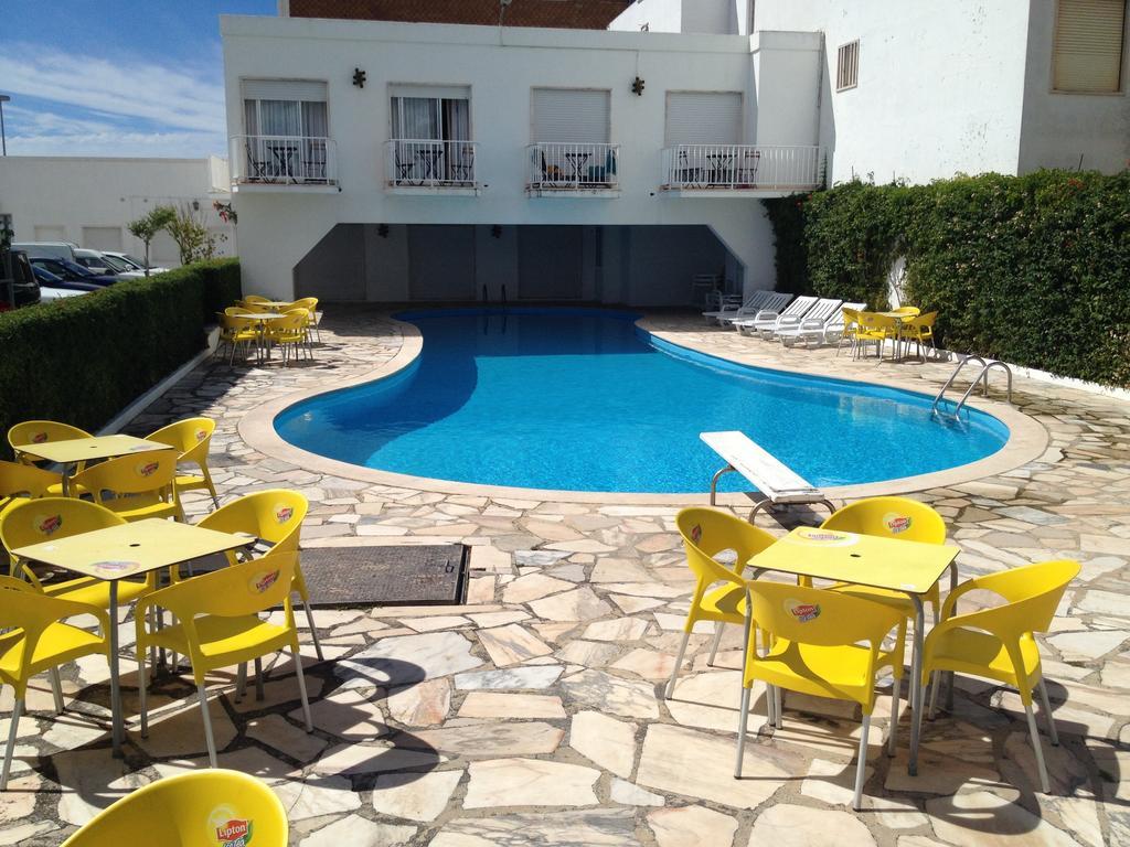 Granada Holidays Konuk evi São Martinho do Porto Dış mekan fotoğraf